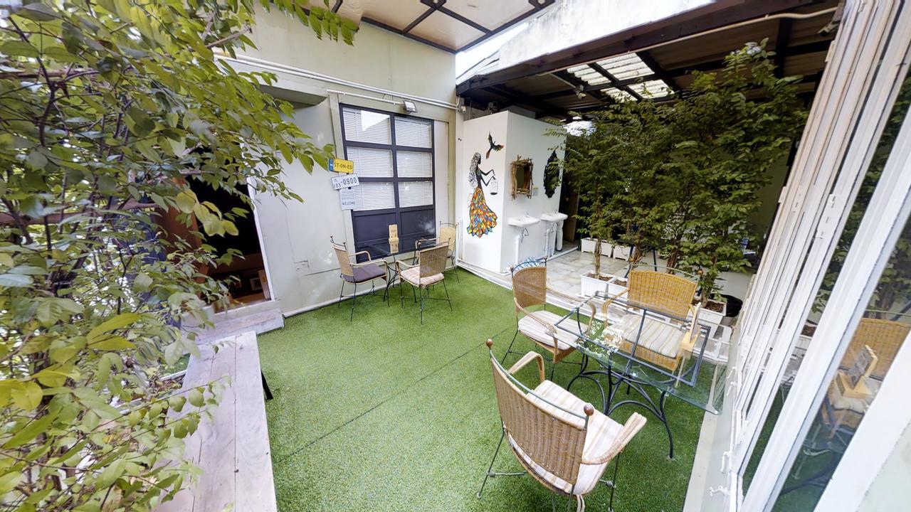 Bharani Hostel Бангкок Екстер'єр фото